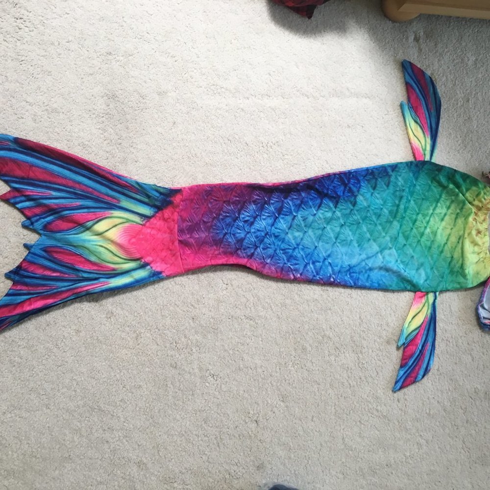 COSTUME SALE 2 for $40 π Walking Mermaid Tails π¦ - Picture 4 of 5